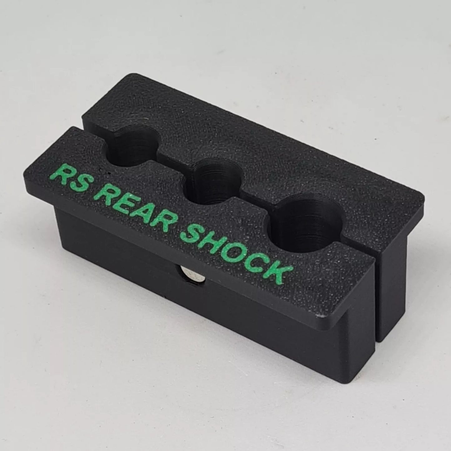 Vice blocks used to grip suspension shafts of specific sizes
