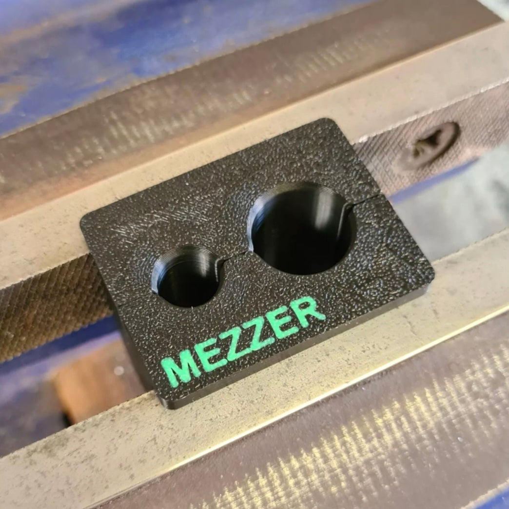 Manitou Mezzer Vice Blocks